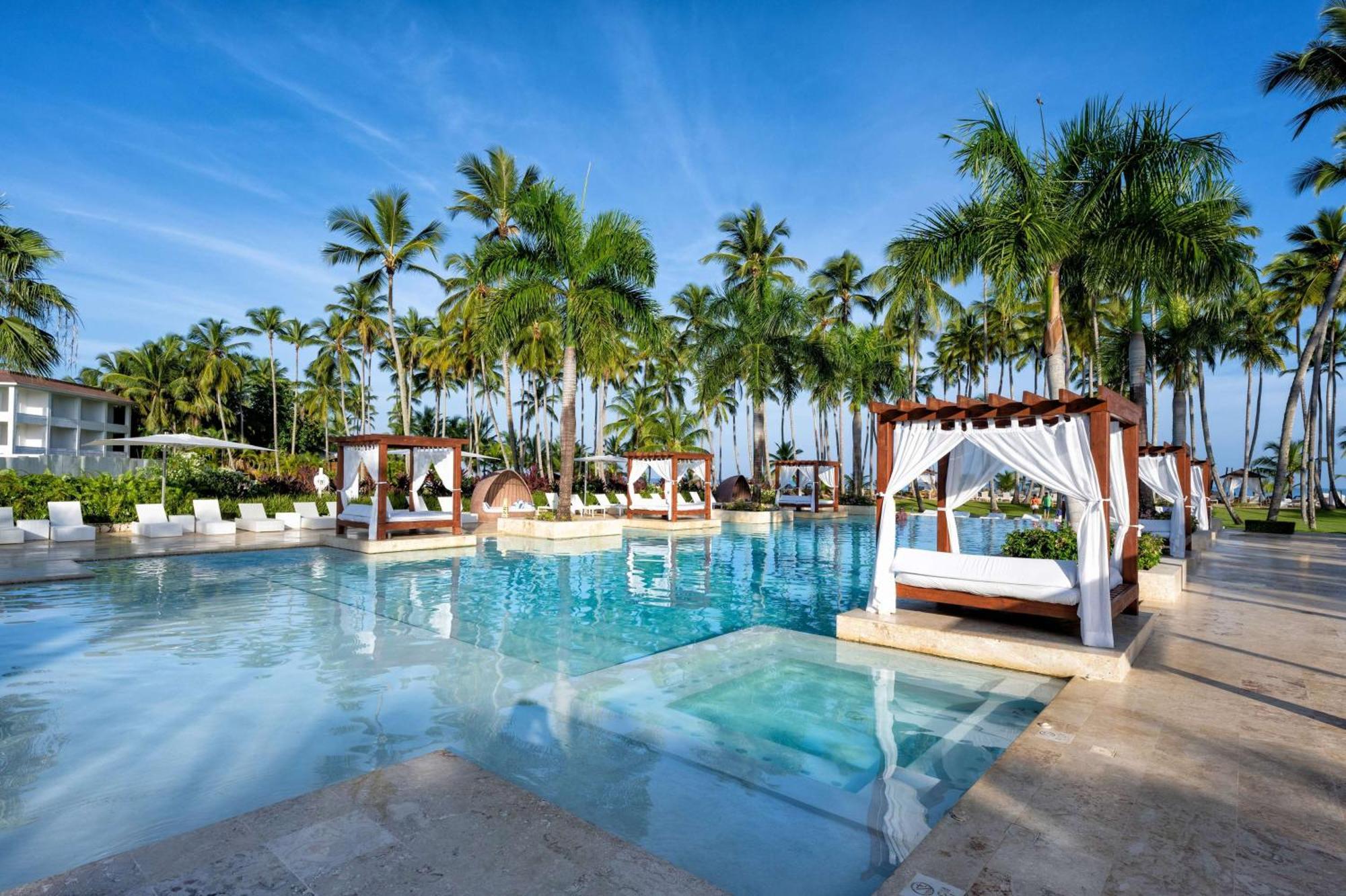 Viva V Samana By Wyndham, A Trademark Adults All Inclusive Las Terrenas Luaran gambar Hard Rock Hotel & Casino Punta Cana